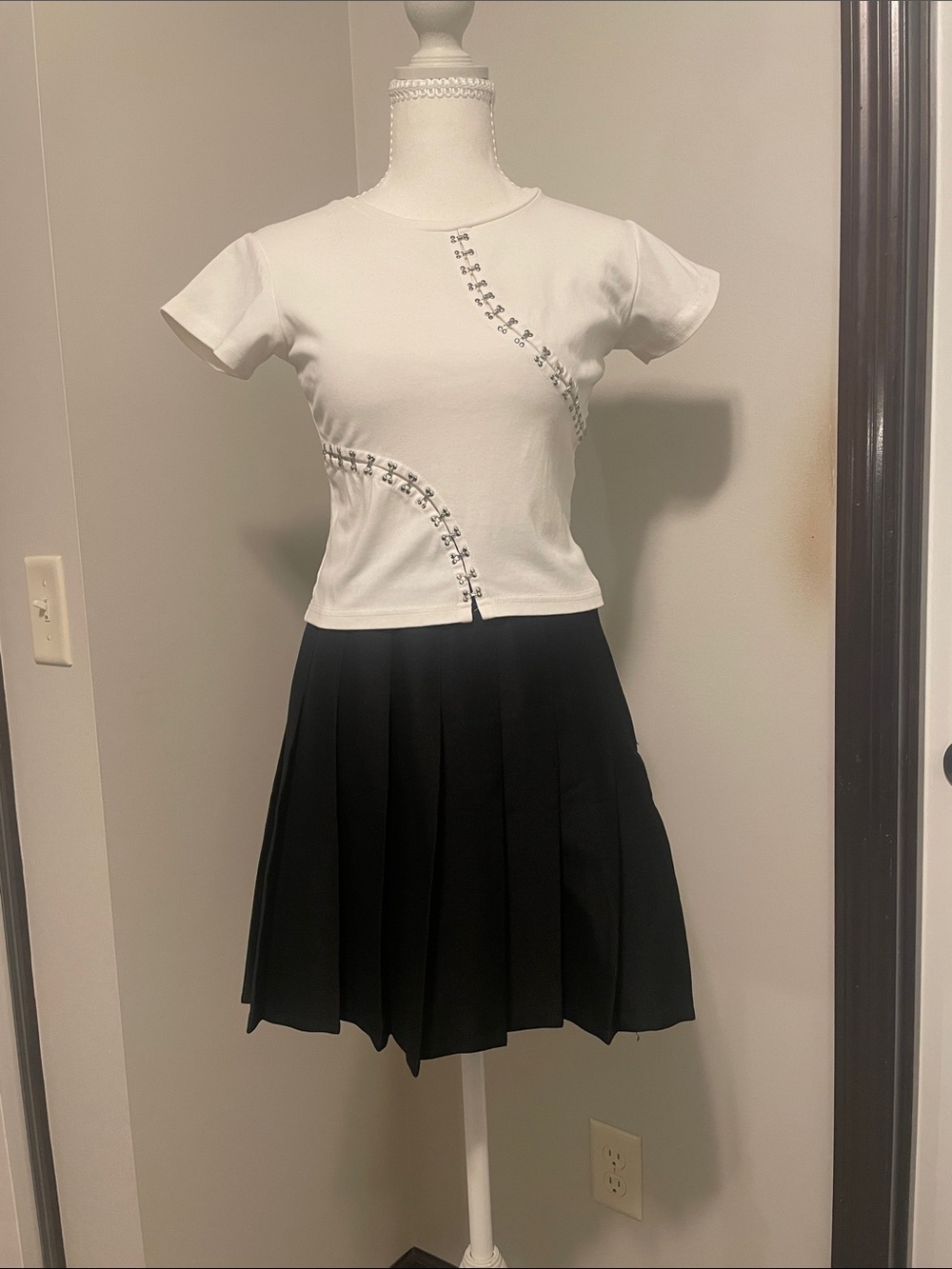 Wild Fable Black Pleated Skater Skirt
